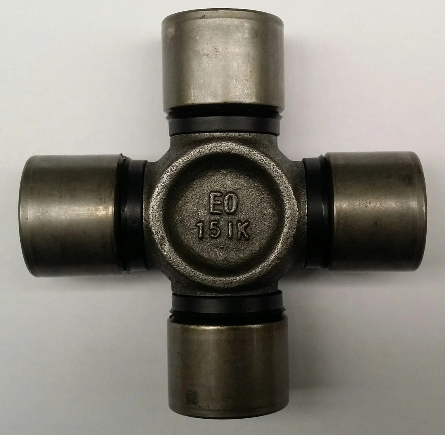 Croisillon de transmission DODGE W300 W350 W400